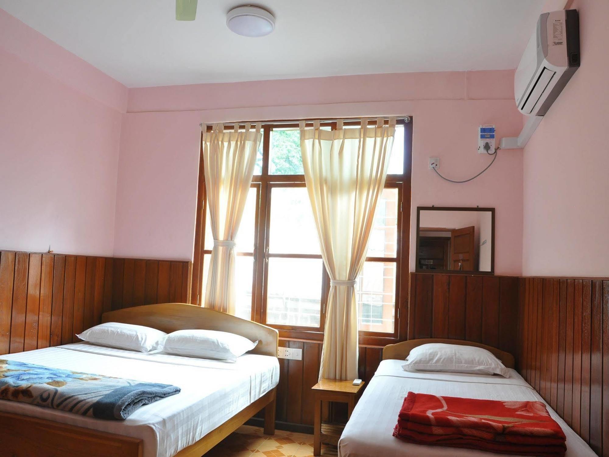 Saw Nyein San Guest House Nyaung-U Εξωτερικό φωτογραφία